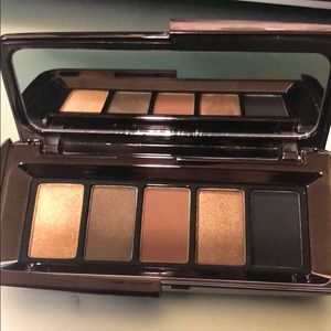 Hourglass graphik eye shadow palette
